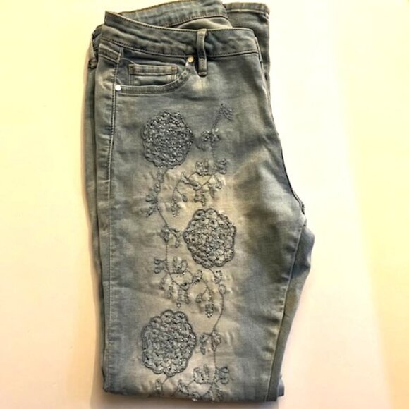 Bebe Embellished Skinny Blue Jeans - Size 31 - VGUC - Picture 3 of 8